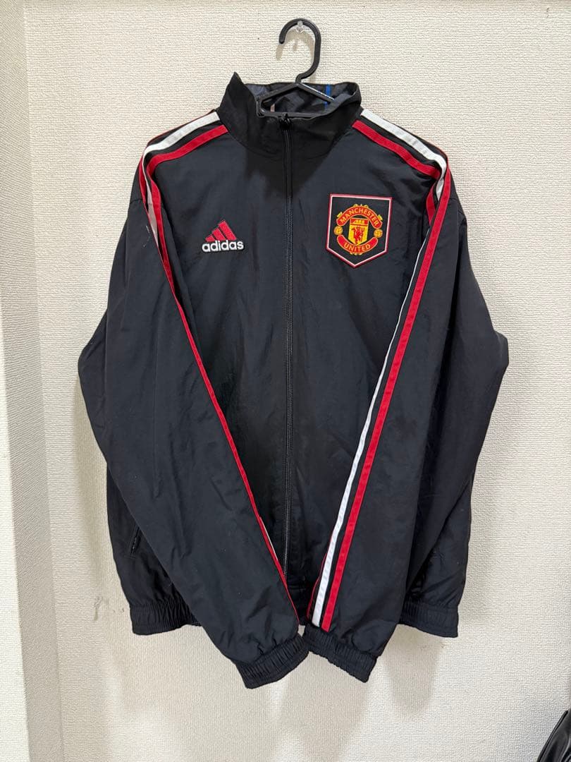 adidas マンチェスター・ユナイテッド ジャケット