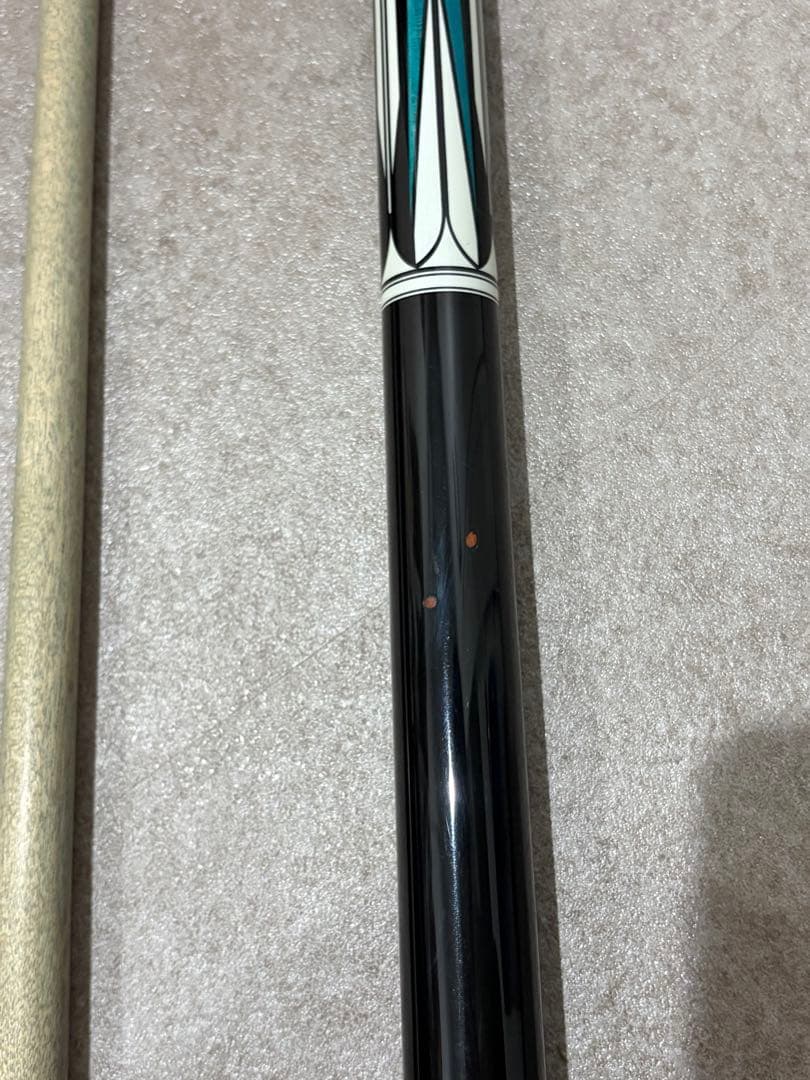 ユニバーサル キュー（UNIVERSAL）ビリヤードキュー 延長杆付き ケース付