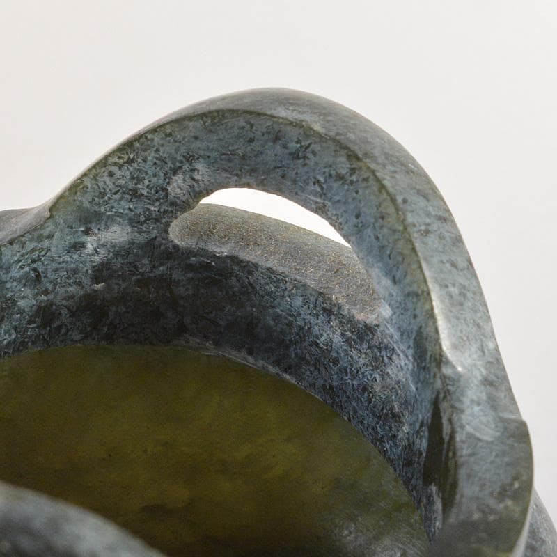 中国　玉石碧玉　三足沖耳爐　香炉　V R6135E