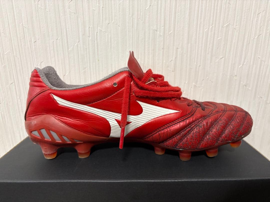 Mizuno Morelia Neo II JAPANレッド サッカーシューズ