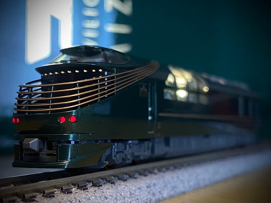 【特別企画品】KATO 10-1570 87系 瑞風 10両セット　(試走のみ)