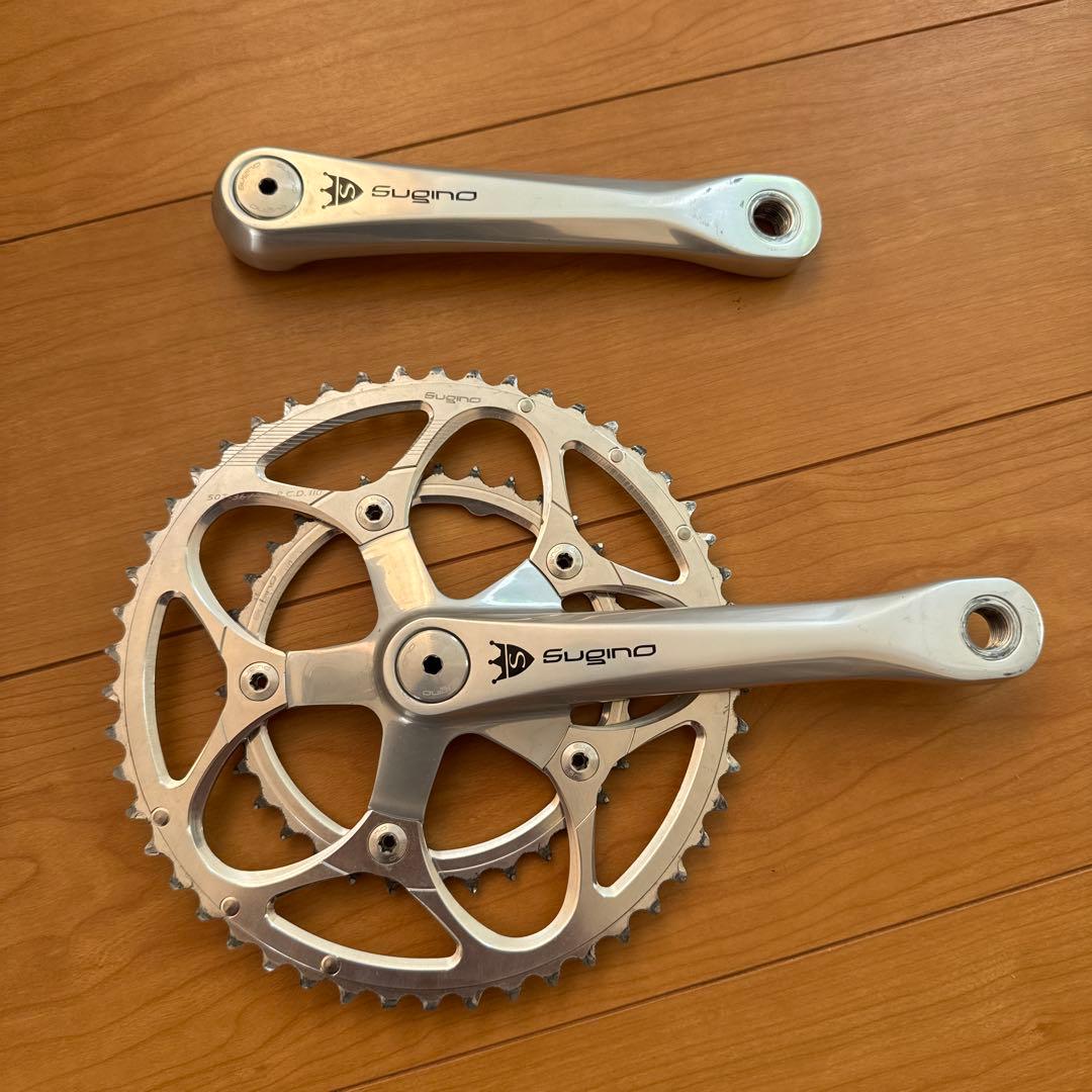 Sugino Might Tour クランクセット シルバー