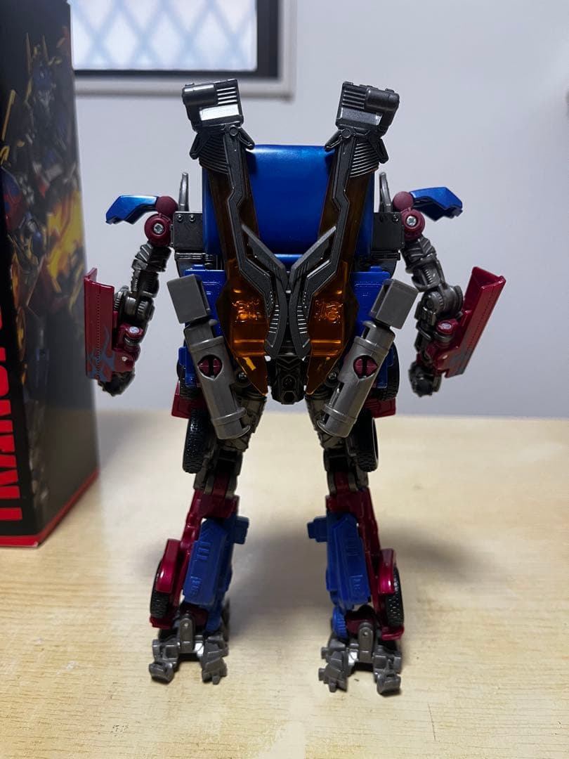 タカラトミー トランスフォーマー スタジオシリーズ オプティマスプライム