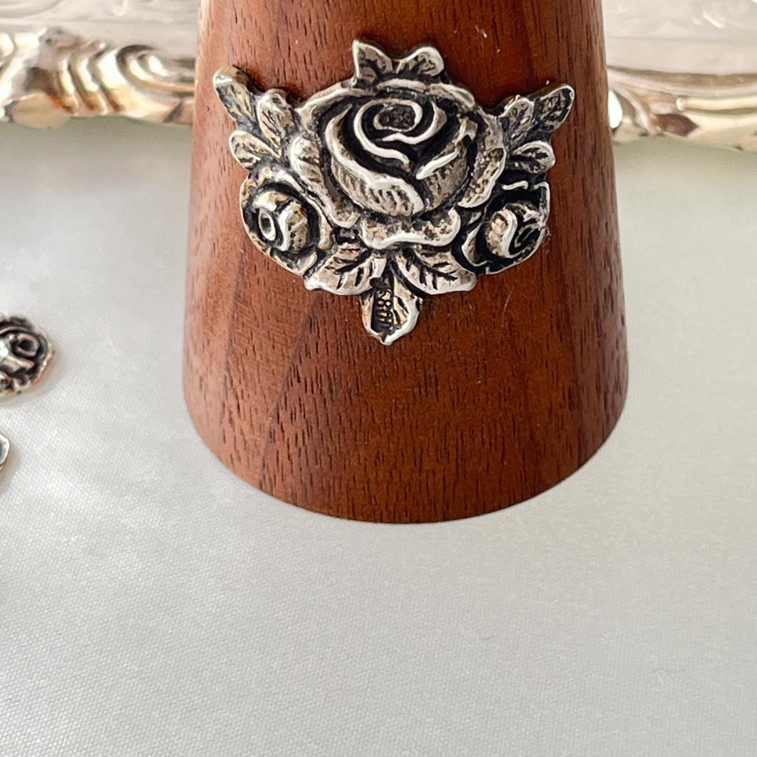 【ドイツ】 薔薇のピックフォーク 6本 / レリーフのホルダー【純銀】