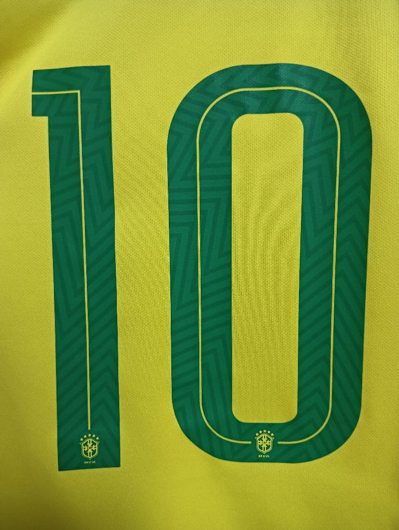 ナイキ ブラジル代表 ネイマール ユニフォーム 18/19ホームM 紙タグ付き