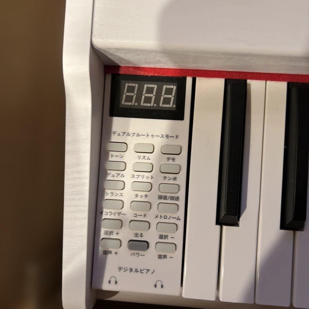 I K T M I電子ピアノ木製白