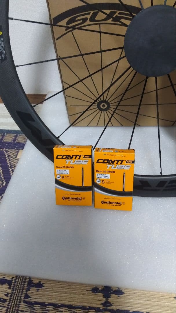 スーパーチーム クリンチャーカーボンホイールセット※値下げ決行