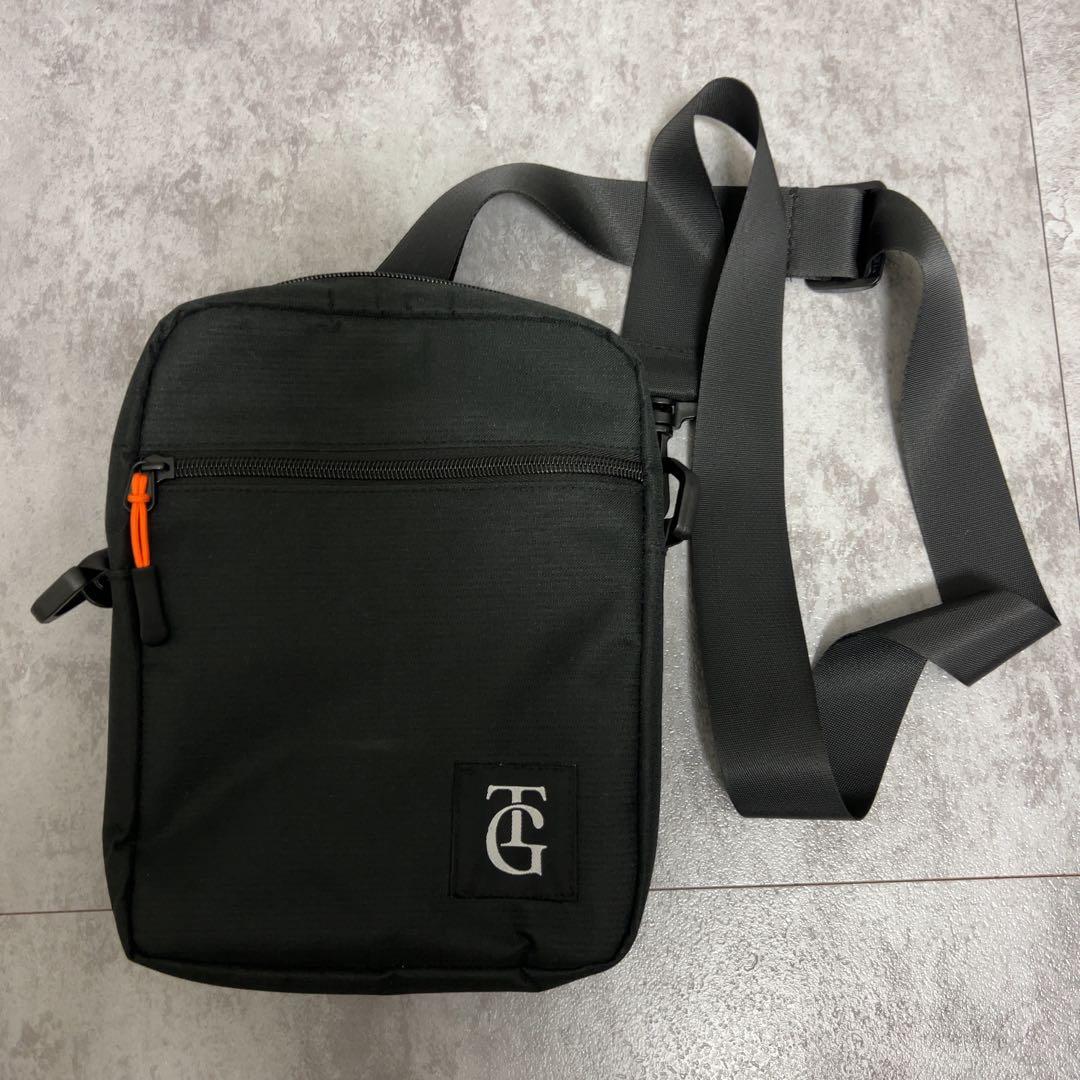 読売ジャイアンツ 巨人グッズ4点まとめ帽子 キャップ バッグ ハンカチ TGロゴ