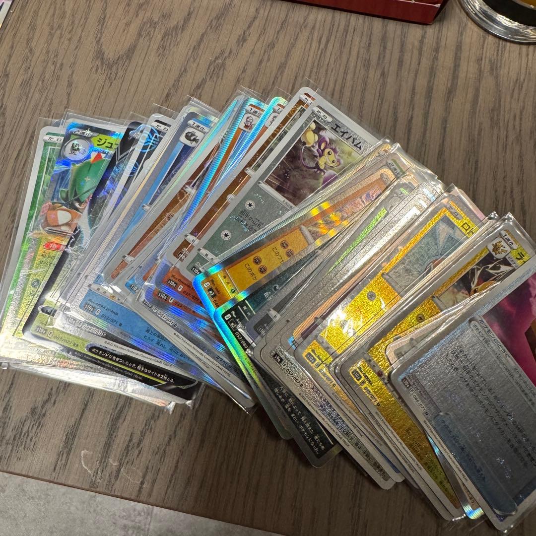 ポケモンカード キラカード64枚 ピカチュウ等