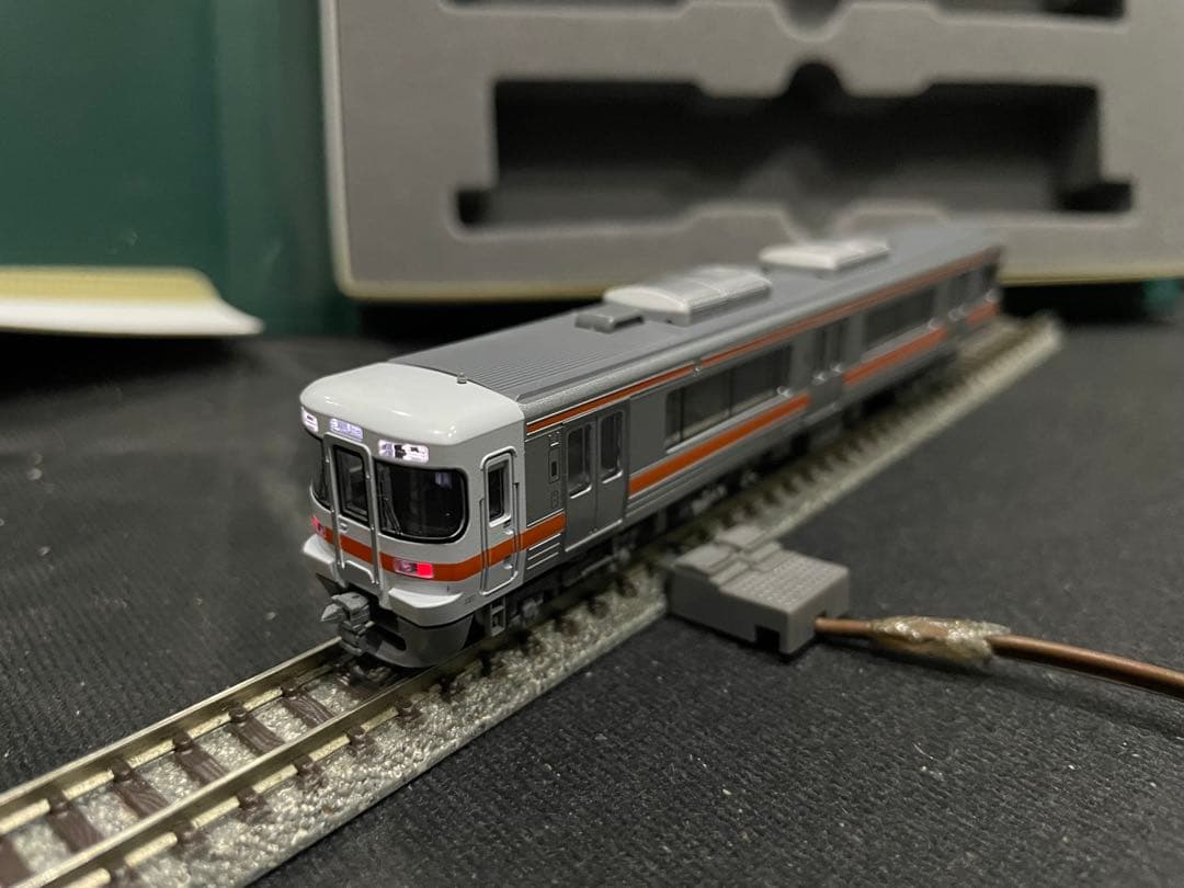 313系2000番台　TOMIX。