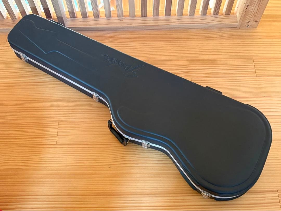 ベース Fender American Series Precision Bass