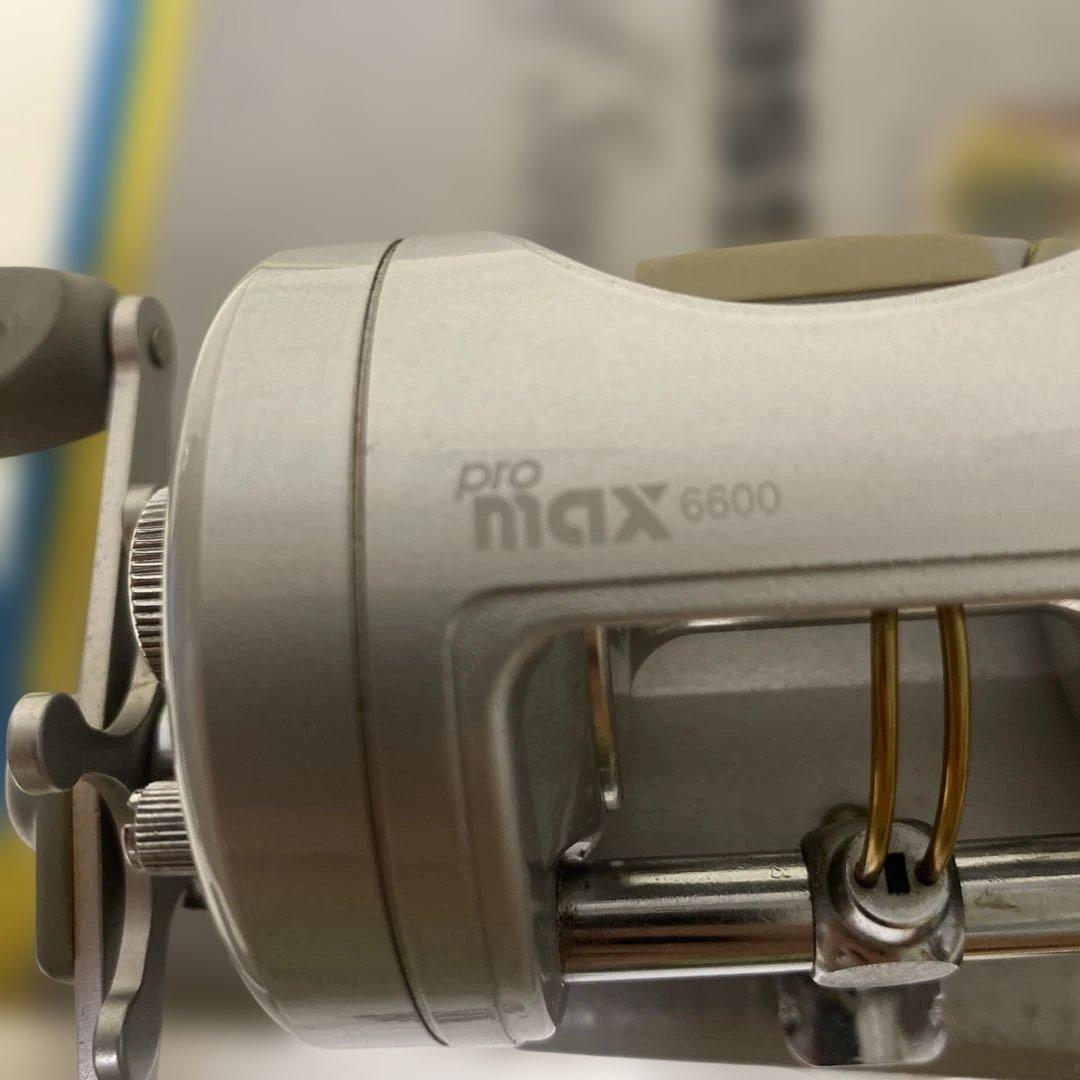 Abu アブ　アンバサダー プロマックス6600 美品ベイトリール#404