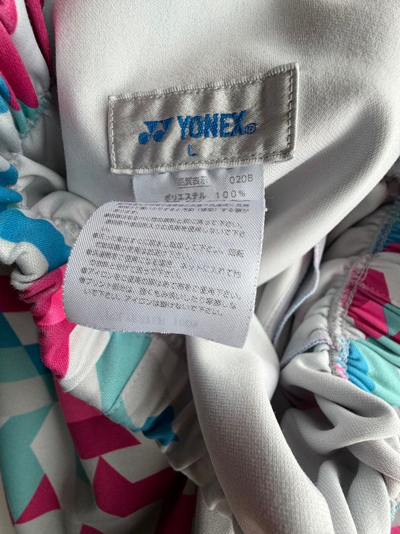 YONEX ハーフパンツ　Ｌ　サイズ　廃盤商品　レア