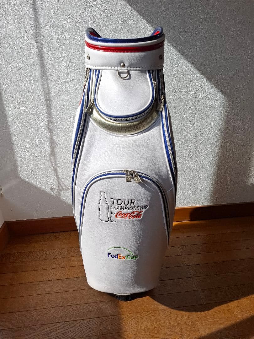 Cobra Golf TOUR CHAMPIONSHIP キャディバッグ