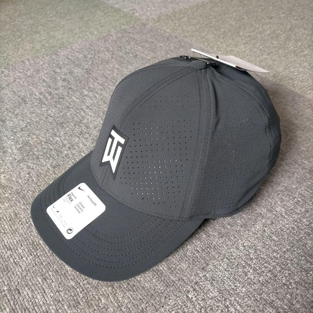 ①【新品未使用】NIKE ナイキ Tiger Woods GOLF キャップ