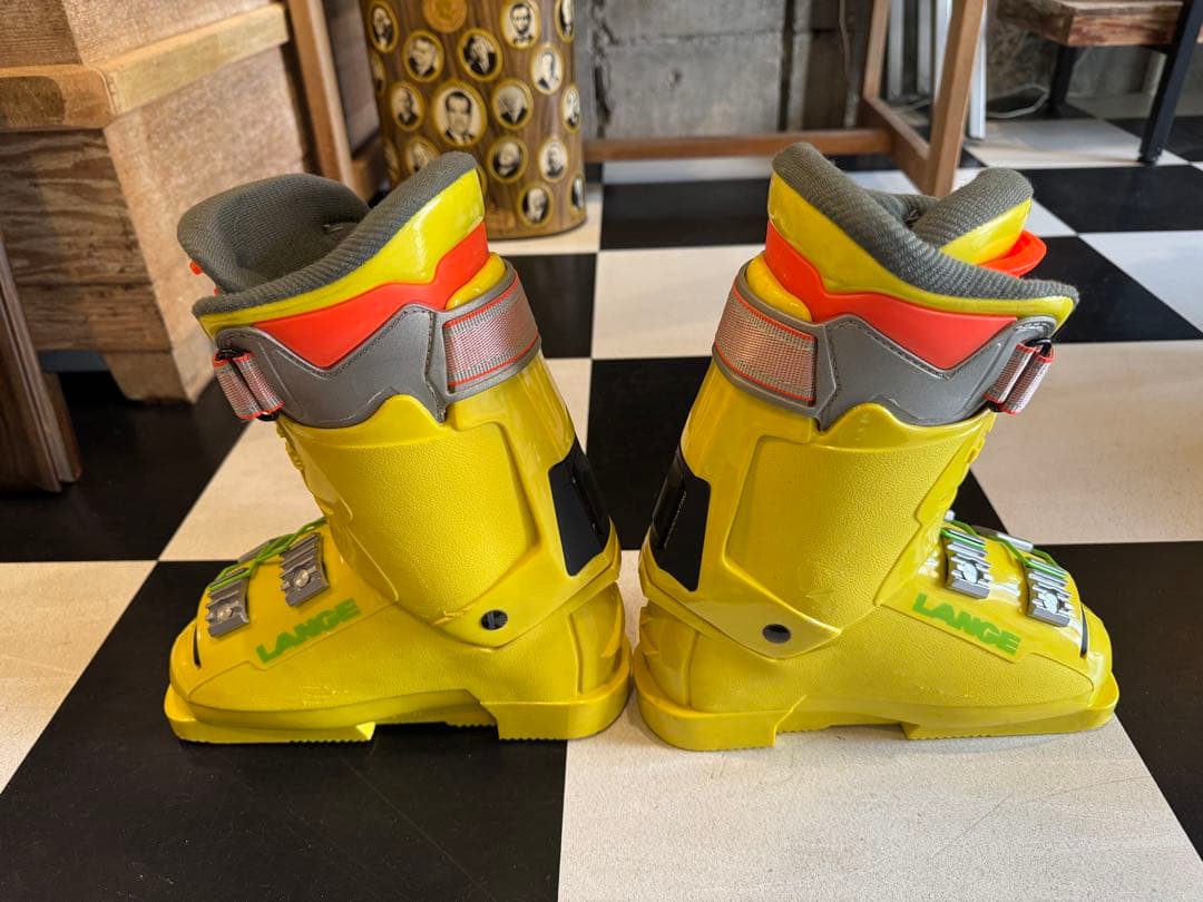 LANGE ラング スキーブーツ　イエロー　子供用