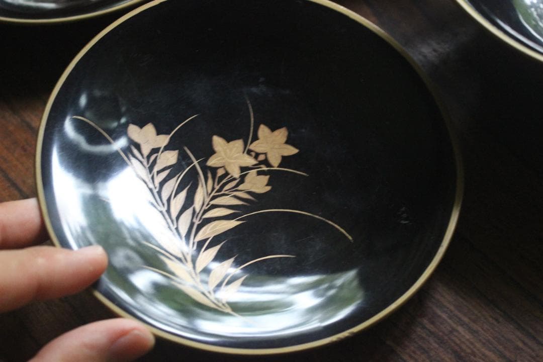 時代朱漆に内見返絵替わり草花蒔絵のお椀5点（検輪島塗蒔絵椀雑煮椀