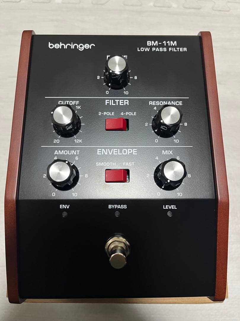 ギター BEHRINGER BM-11M LOW PASS FILTER