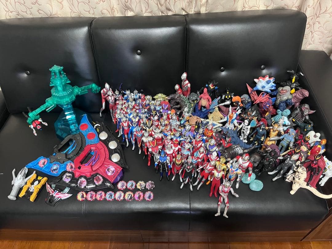 ウルトラマン ソフビ まとめ売り 約140体 変身セット ゼットライザー 怪獣