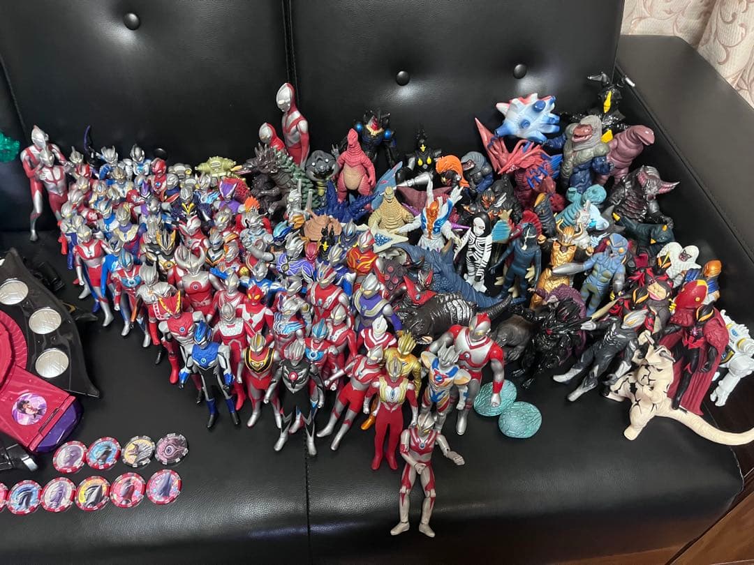 ウルトラマン ソフビ まとめ売り 約140体 変身セット ゼットライザー 怪獣