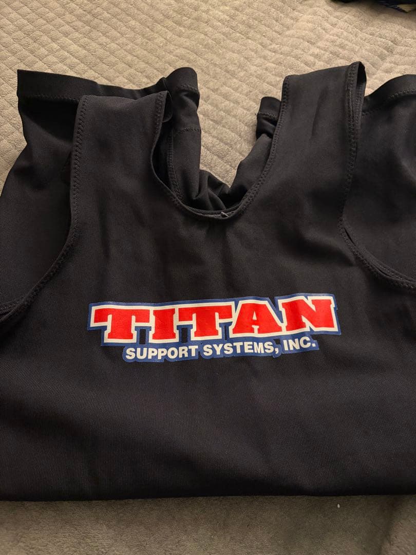 TITAN Triumph XL シングレット