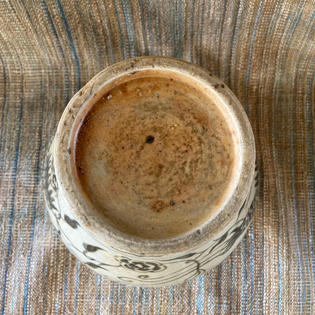 東南アジアの壺　花器