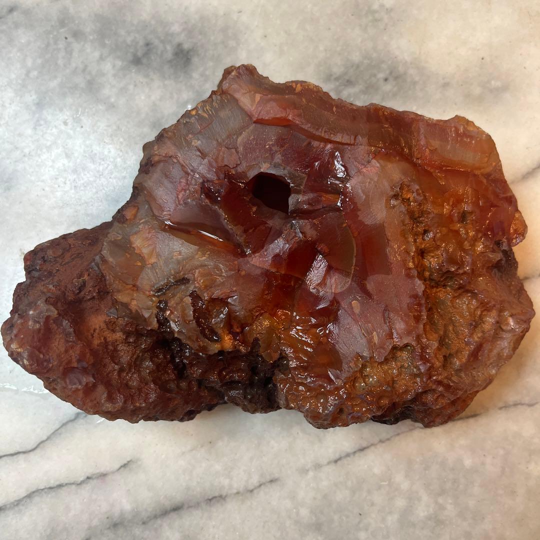 ⚠️注意‼️発送が特定月末の限定品 　赤は魔を払う縁起の良い石　おすすめの古い原石