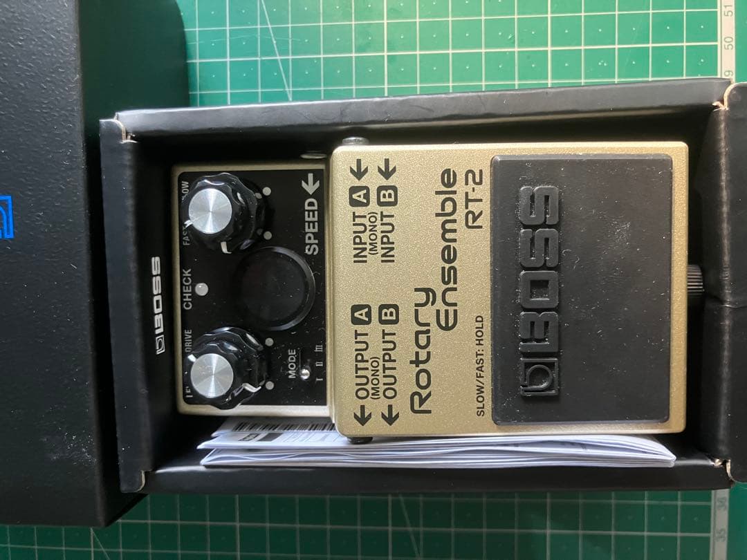 BOSS Rotary Ensemble RT-2 ギターエフェクター
