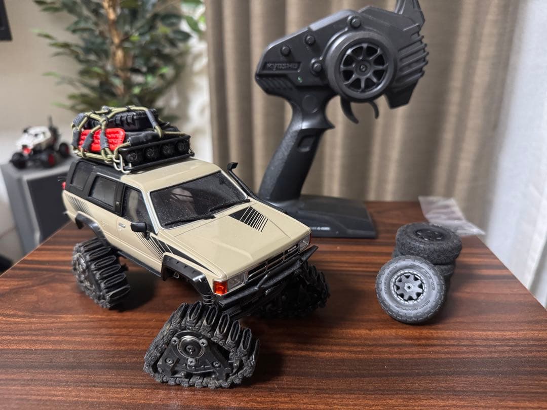 京商　ミニッツ4×4 4ランナー　ハイラックス　キャタッピ