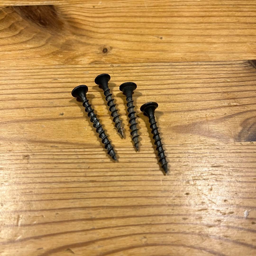 ロードバイク　壁掛けスタンド　鋳物