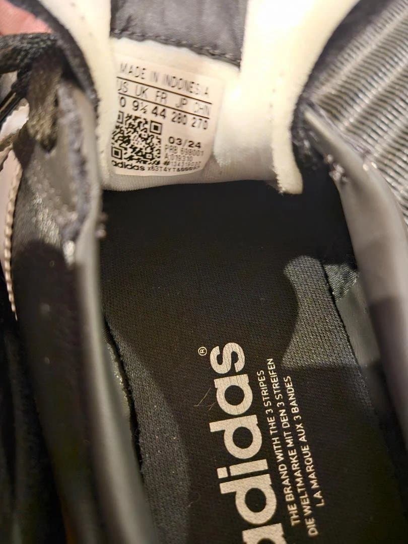 adidas サッカーシューズ ブラック/ホワイトsize28㎝