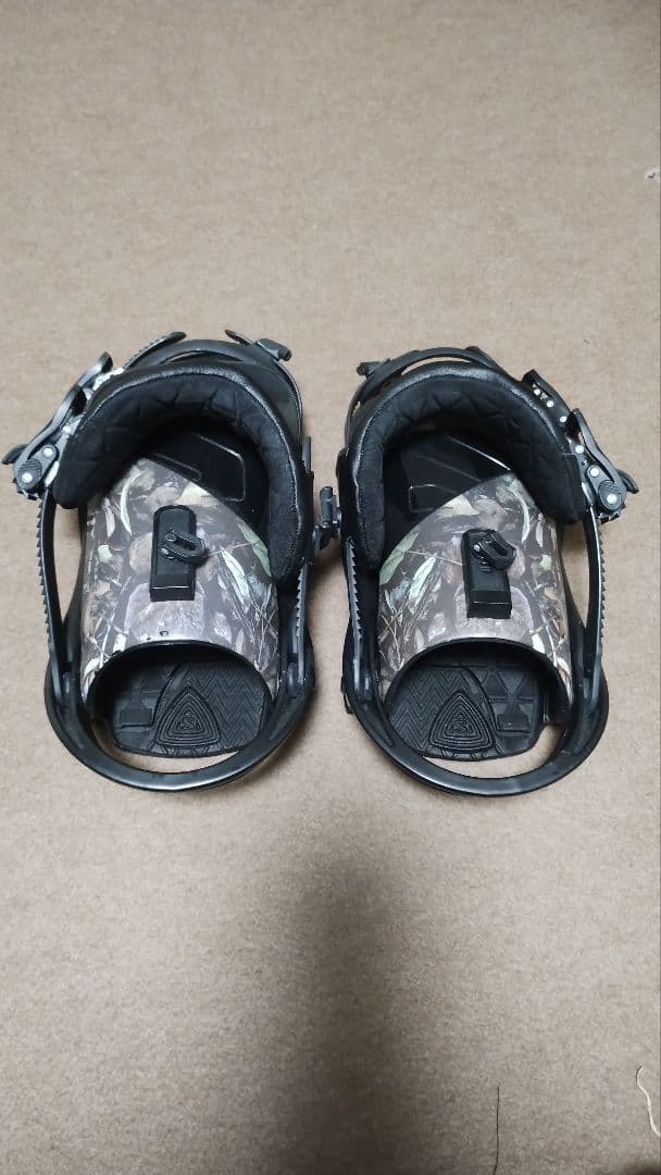 サロモン　トリガー　ビンディング　スノーボード