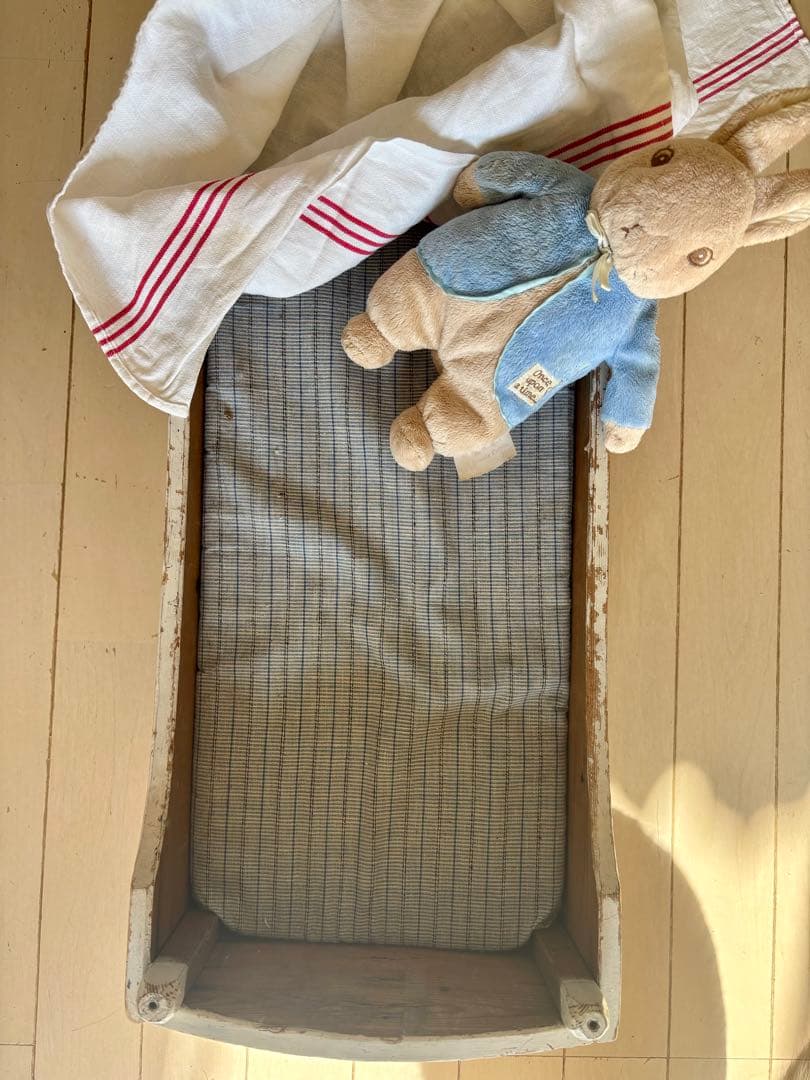 アンティークベッド