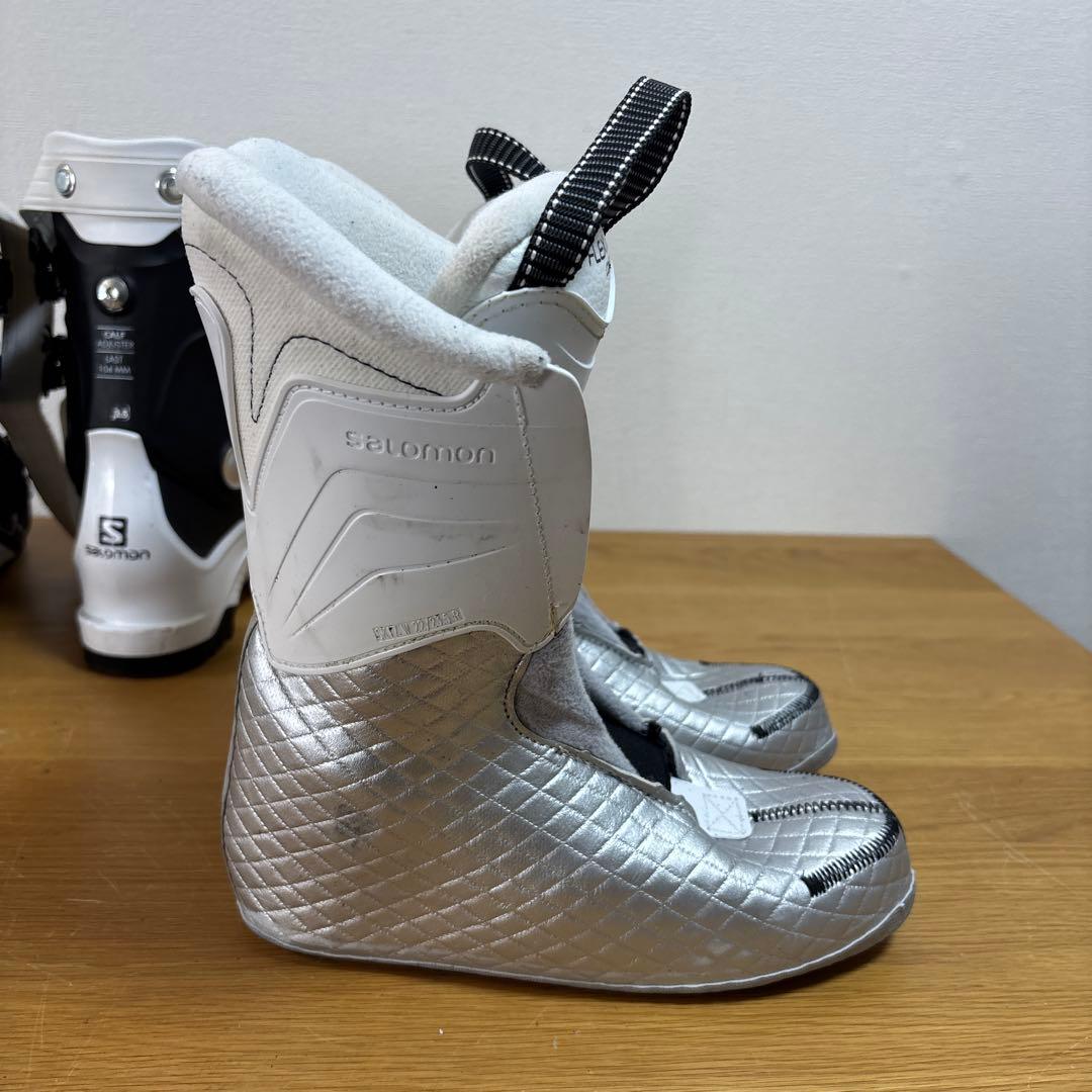 2022 salomon サロモン22-23.5cm スキーブーツ　レディース