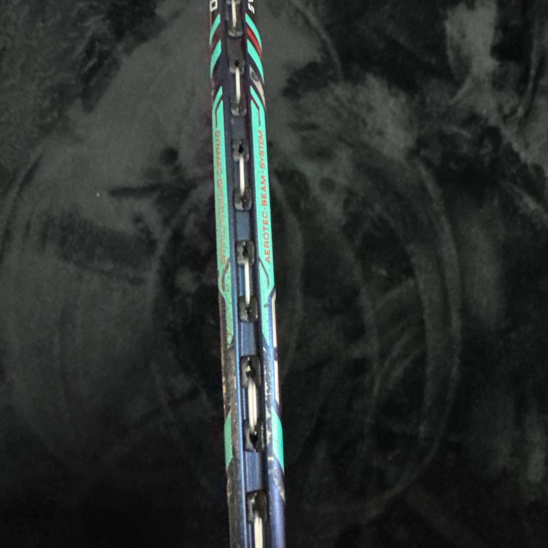 AERONAUT 9000 バドミントンラケット