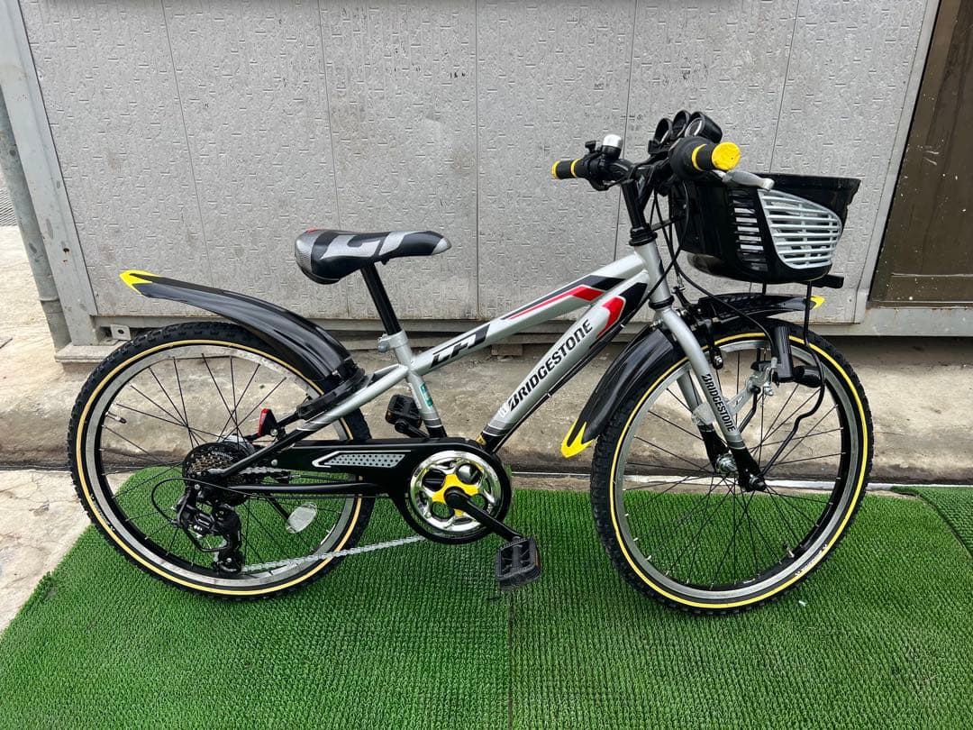 BRIDGESTONE ブリヂストン　クロスファイヤージュニア　22インチ