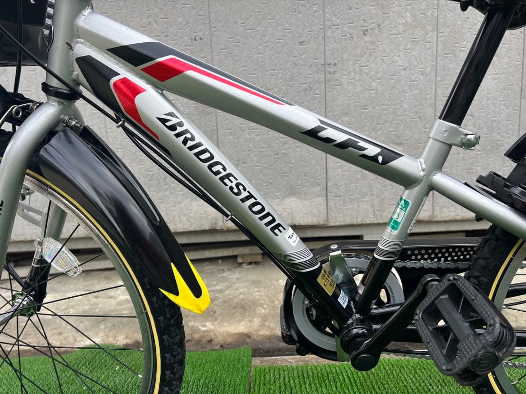 BRIDGESTONE ブリヂストン　クロスファイヤージュニア　22インチ