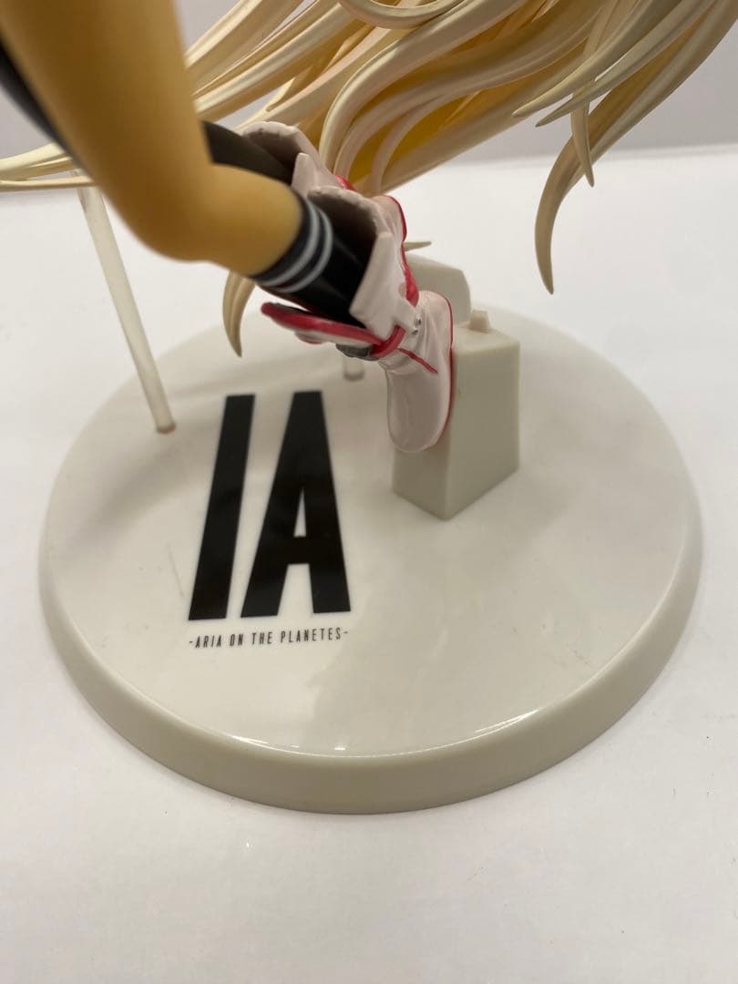 IA ARIA ON THE PLANETES フィギュア　アクアマリン　イア
