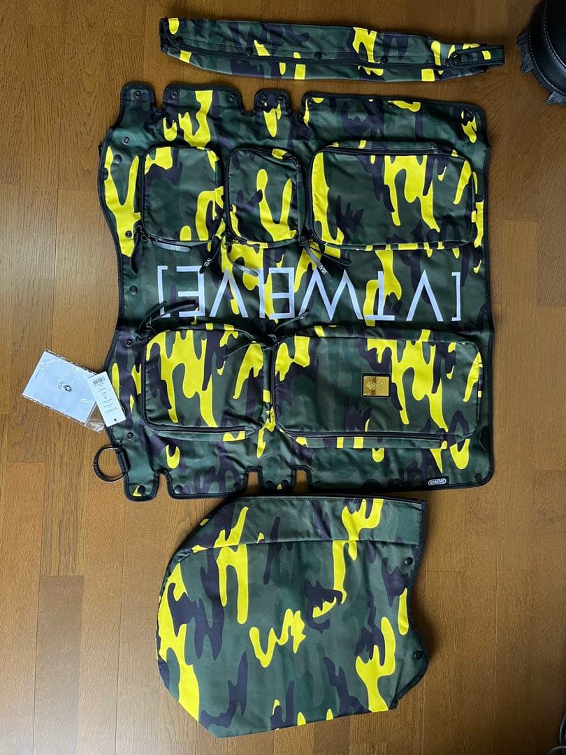 V12 着せ替えカバーのみ　迷彩柄