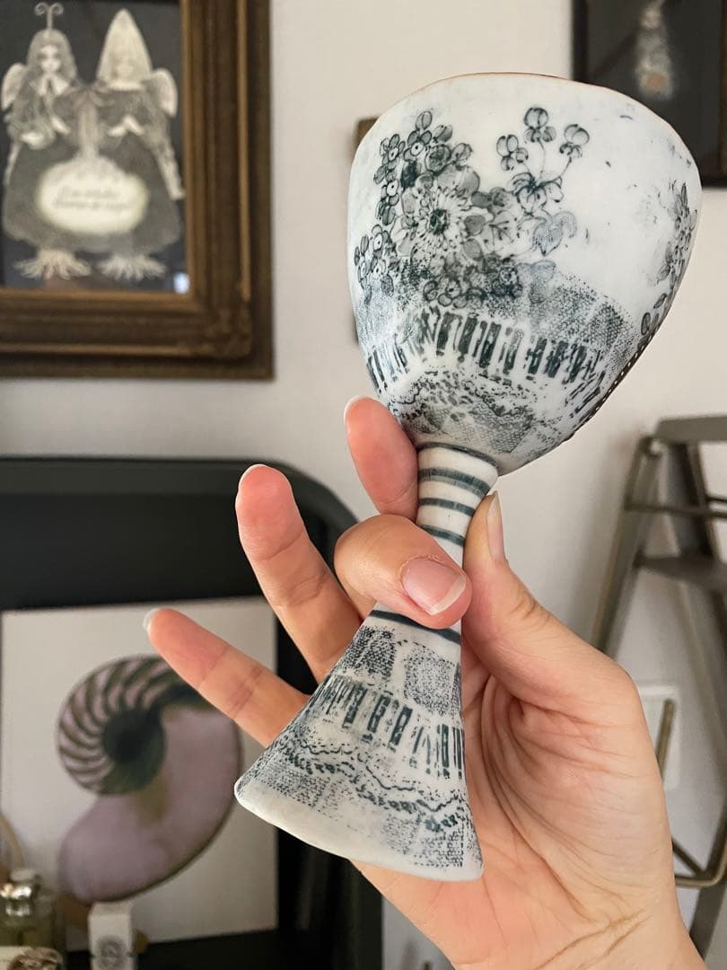 スズキヨウコ作　カタクリの花が美しいゴブレット