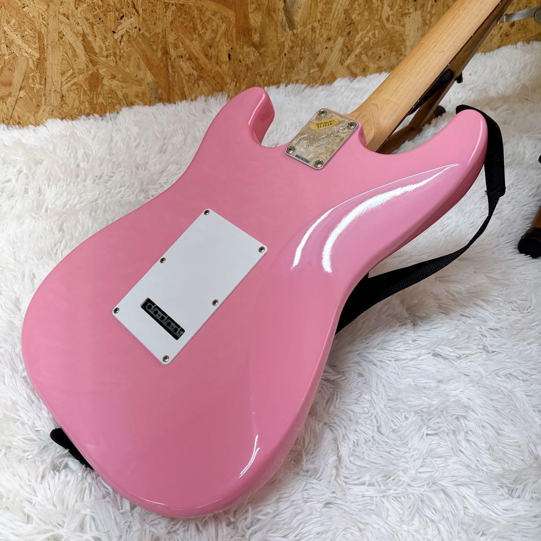Mavis ストラトキャスタータイプ ピンク 初心者向け おまけ付 エレキギター