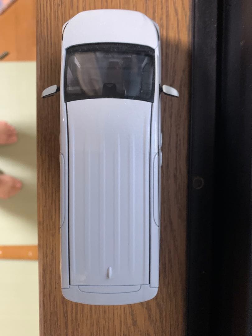 トヨタ 90ヴォクシー 30分の1ミニカー ホワイトパールクリスタルシャイン