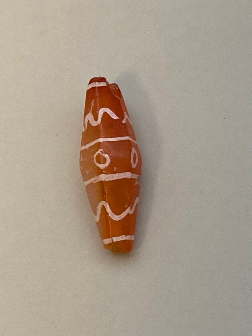 瑪瑙　エッジドカーネリアン ビーズ