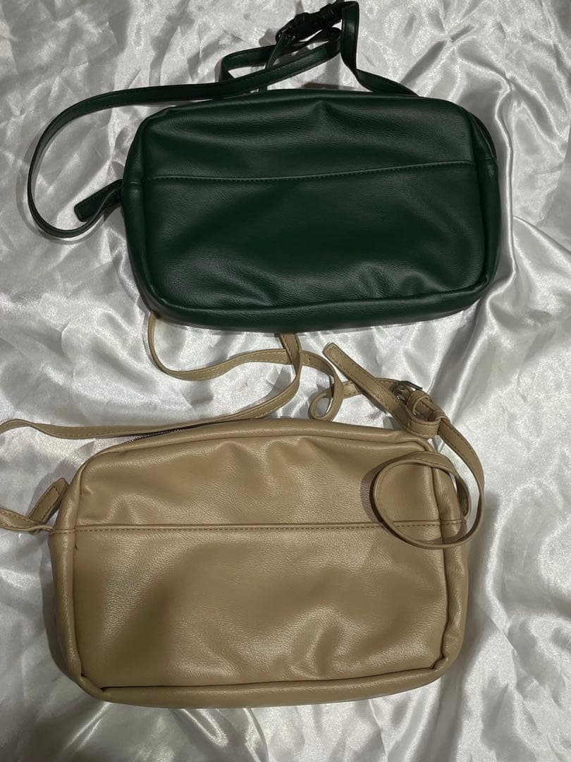 COMFY ショルダーバッグ