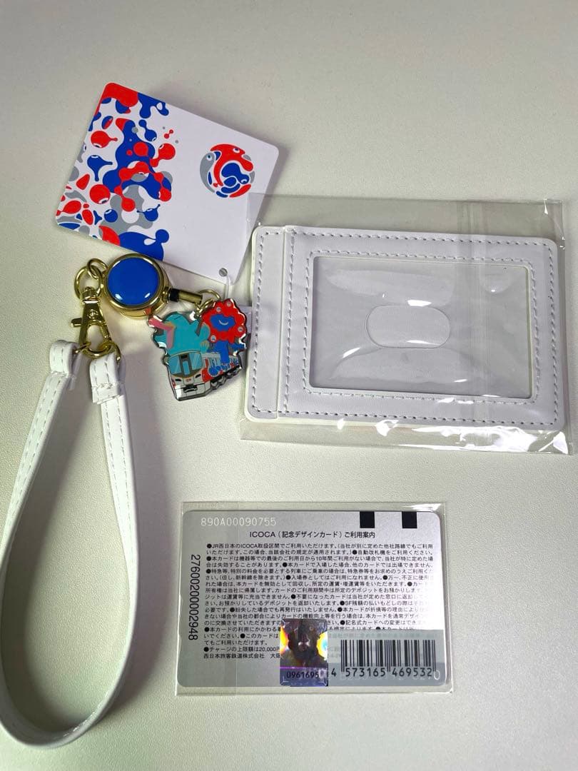 【本日中に発送】万博　ミャクミャク　ICOCA 合皮パスケース　セット