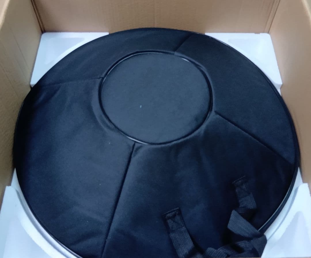 ハンドパン　56センチ 12音　A＝432Hz　Dマイナー 　品の良いゴールド