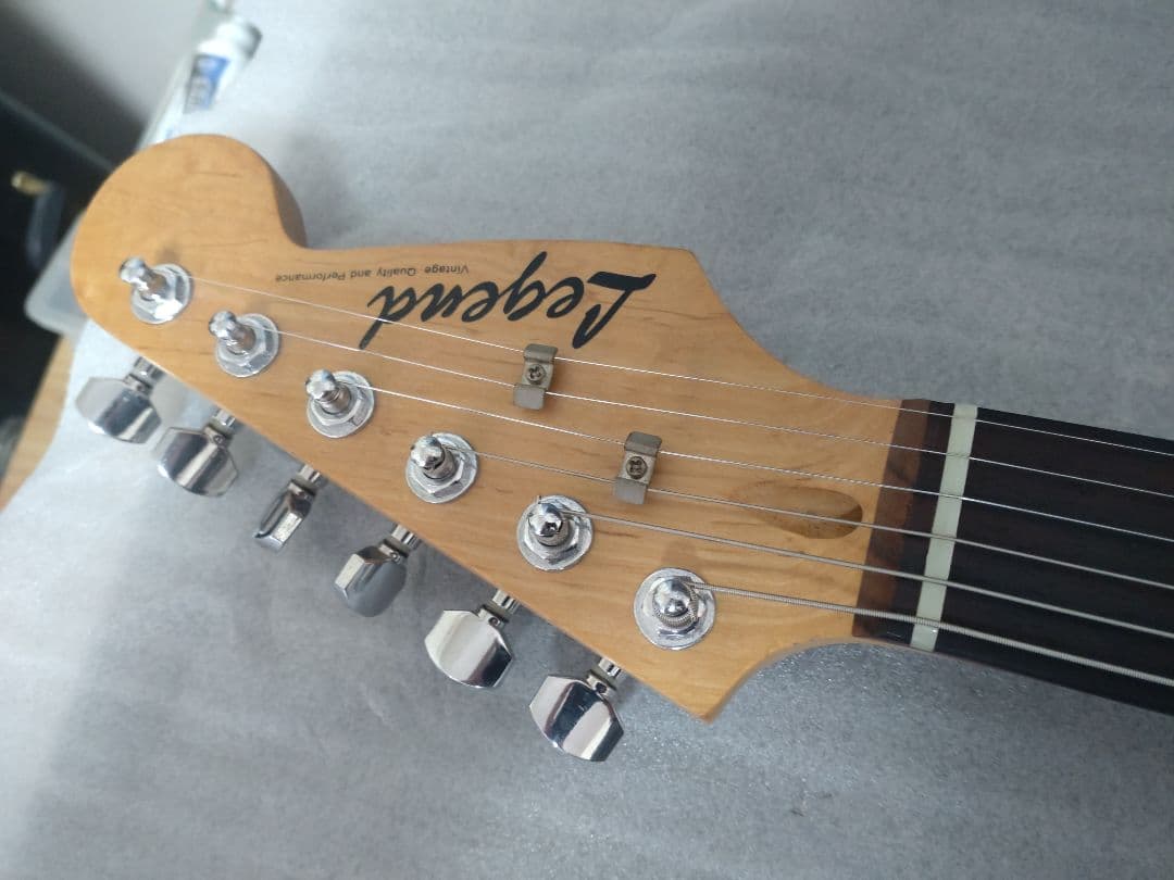 改良Legend ストラトタイプエレキギター