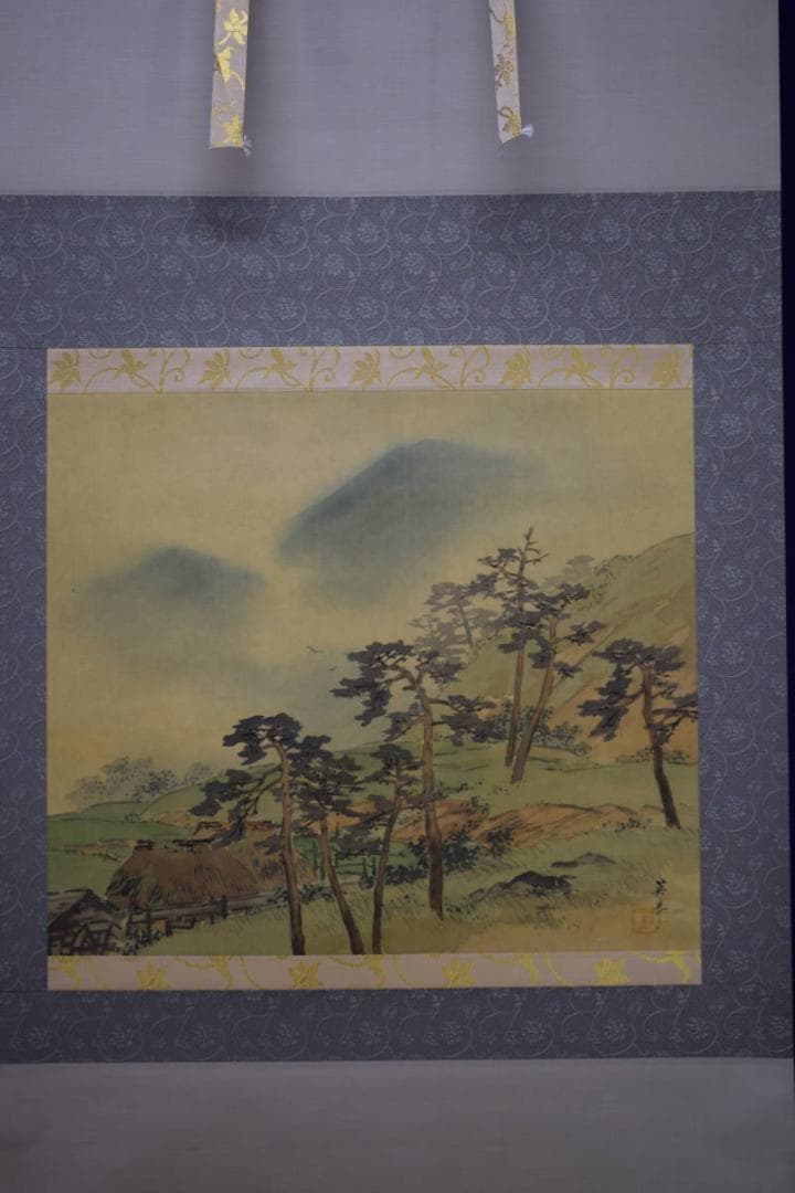 真作/英挙/渓村図/桐共箱二重箱付/布袋屋掛軸HF-477