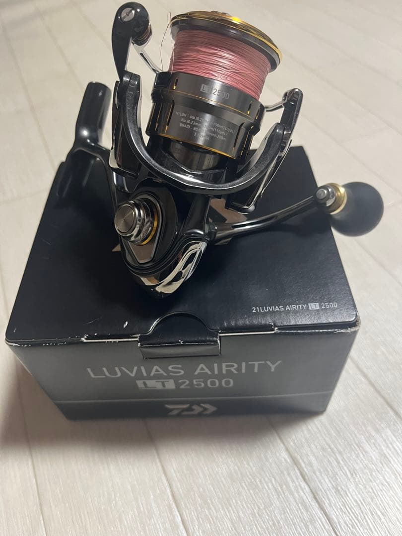 LUVIAS AIRITY LT2500 スピニングリール