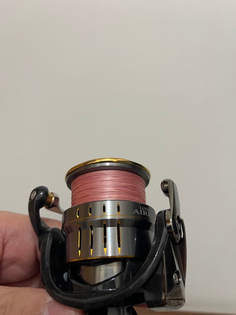 LUVIAS AIRITY LT2500 スピニングリール